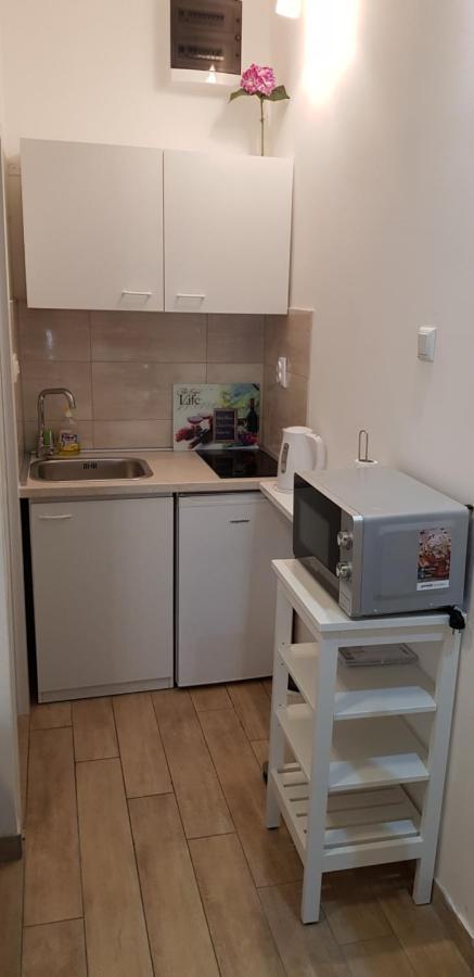 Studio Apartment Legcevic คาชเตลา ภายนอก รูปภาพ