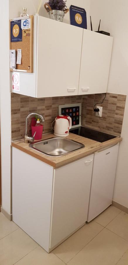 Studio Apartment Legcevic คาชเตลา ภายนอก รูปภาพ