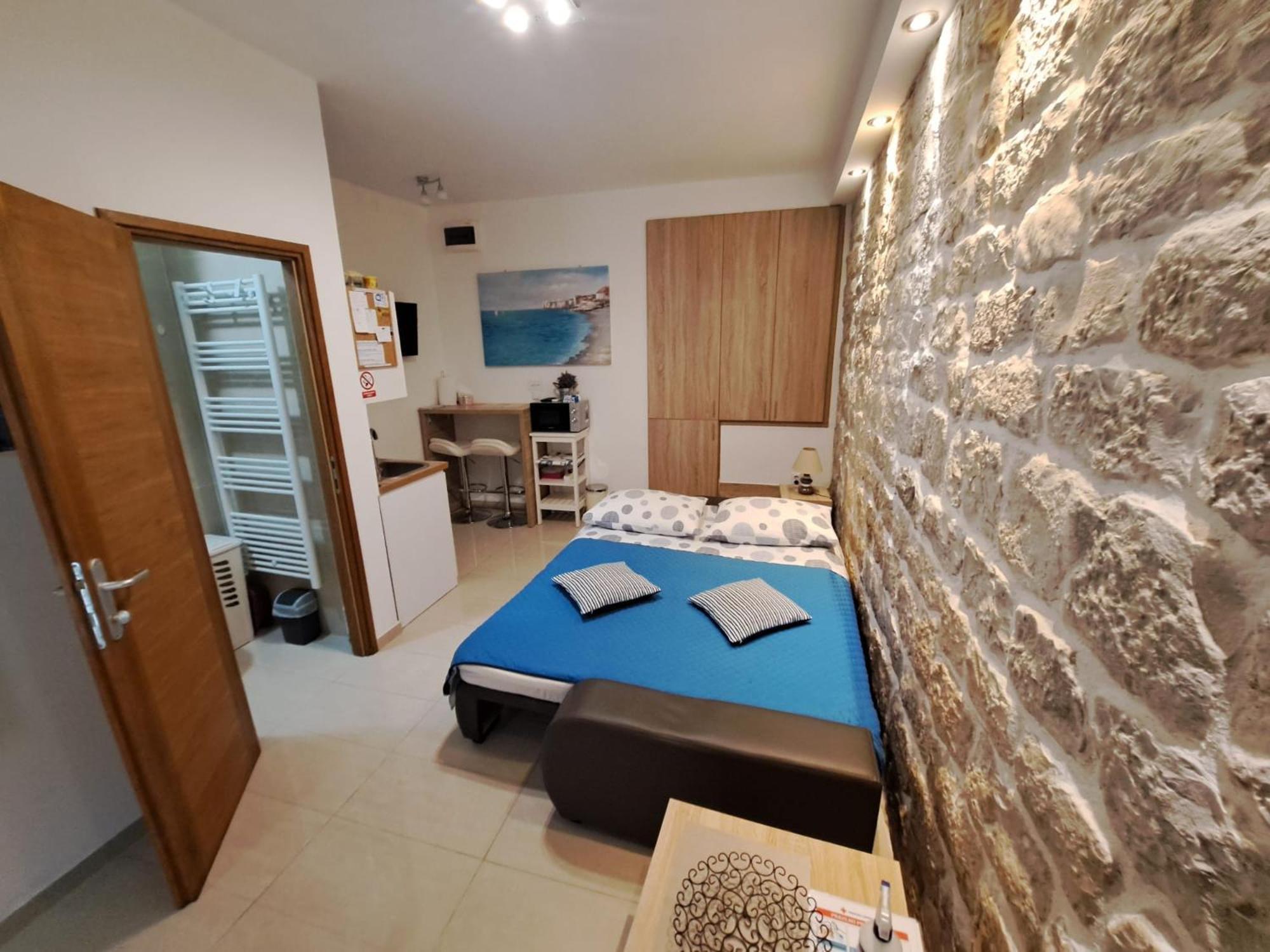 Studio Apartment Legcevic คาชเตลา ภายนอก รูปภาพ