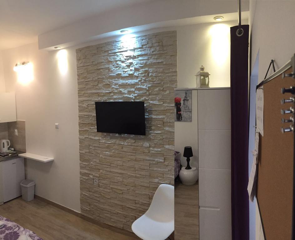 Studio Apartment Legcevic คาชเตลา ภายนอก รูปภาพ