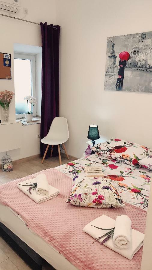 Studio Apartment Legcevic คาชเตลา ภายนอก รูปภาพ