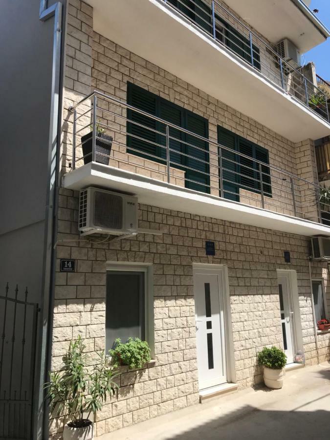 Studio Apartment Legcevic คาชเตลา ภายนอก รูปภาพ