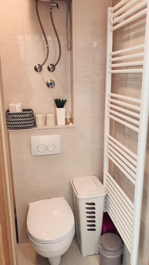 Studio Apartment Legcevic คาชเตลา ภายนอก รูปภาพ
